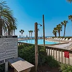 Beachfront - Renovated - Gulf View Bedroom - Flpcb5